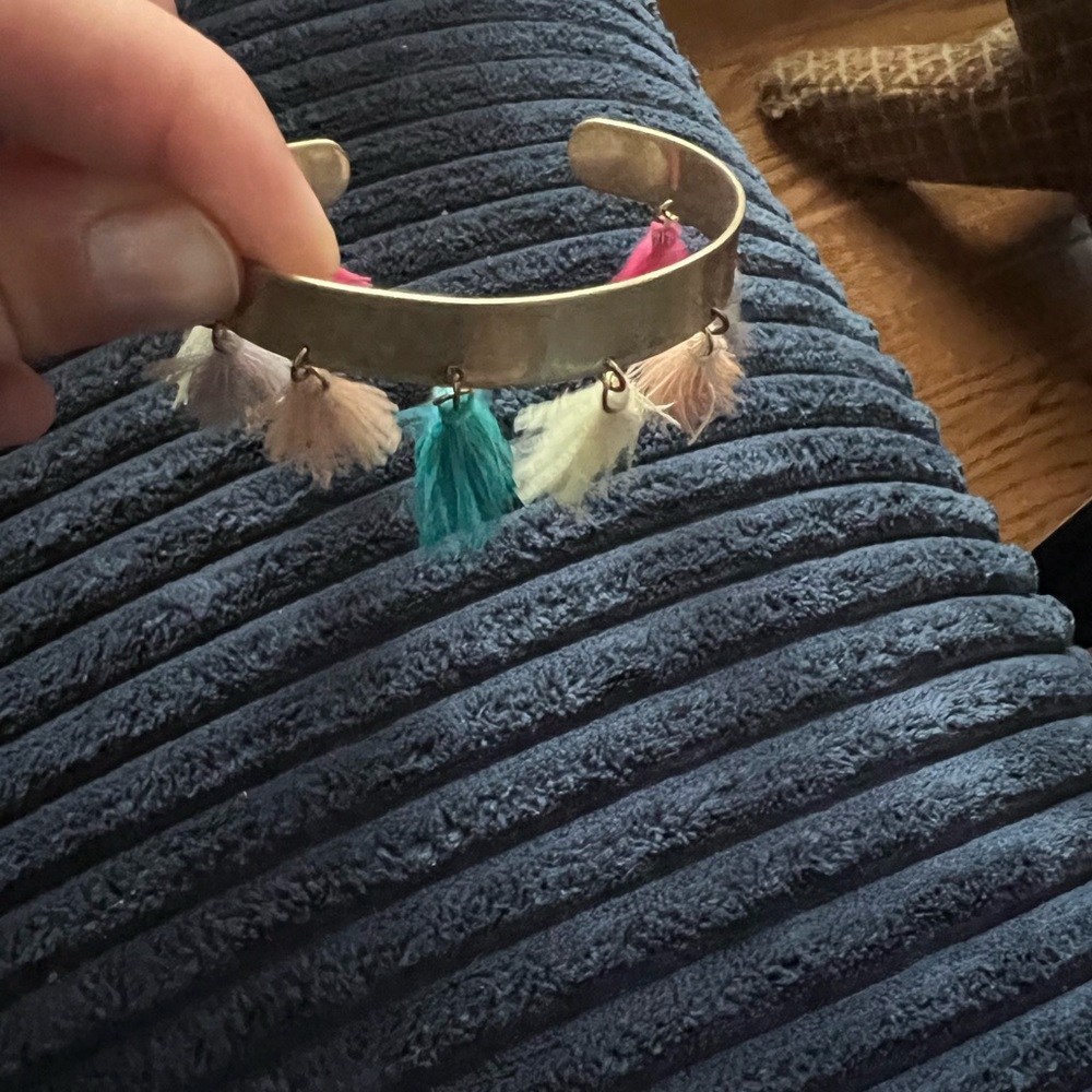 Bangle bracelet - Picture 2 of 2